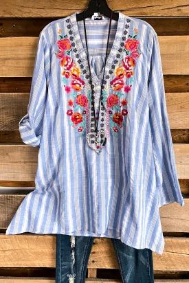 AHB EXCLUSIVE -Twisted Fate Top - Blue - 100% COTTON