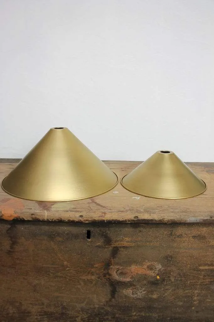 Cone 3 Arm Ceiling Light