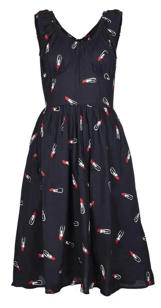 Delia Lipstick Emboidery Flared Dress