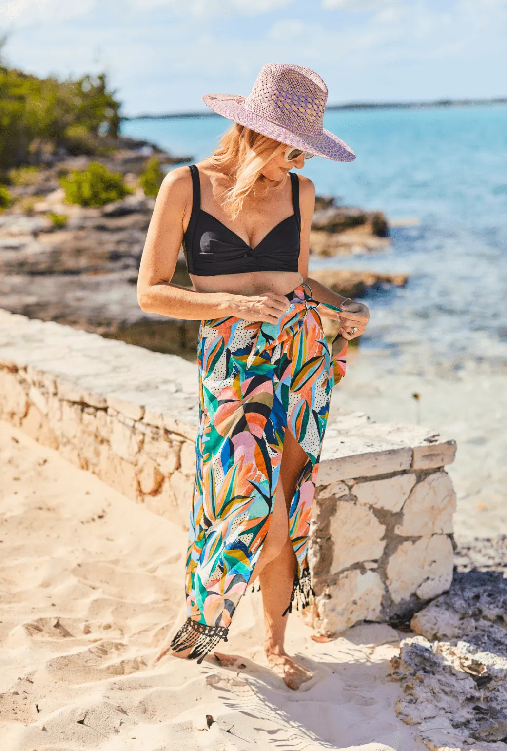 Fringed Sarong - Abstract Palm