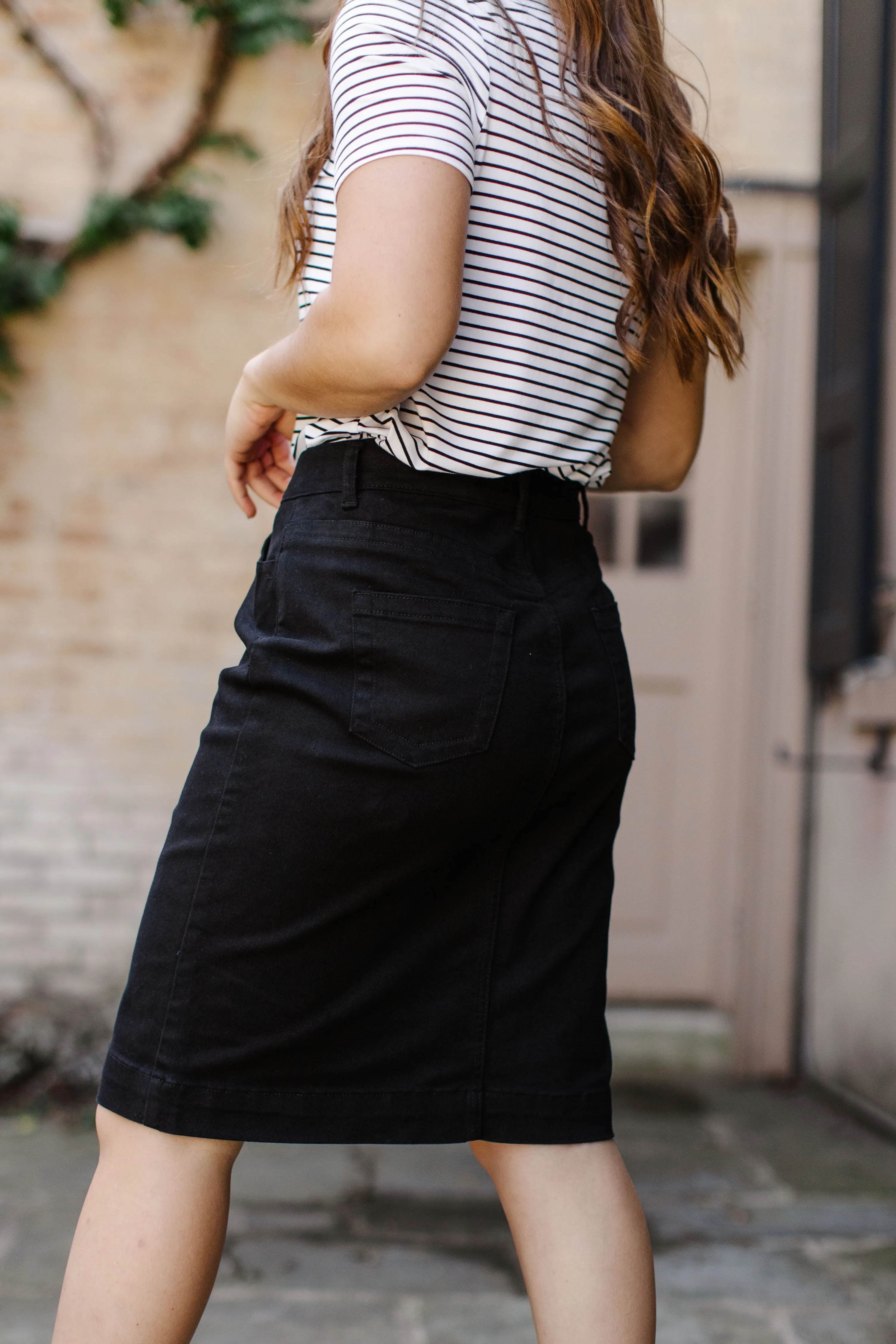 'Leah' Denim Skirt in Black