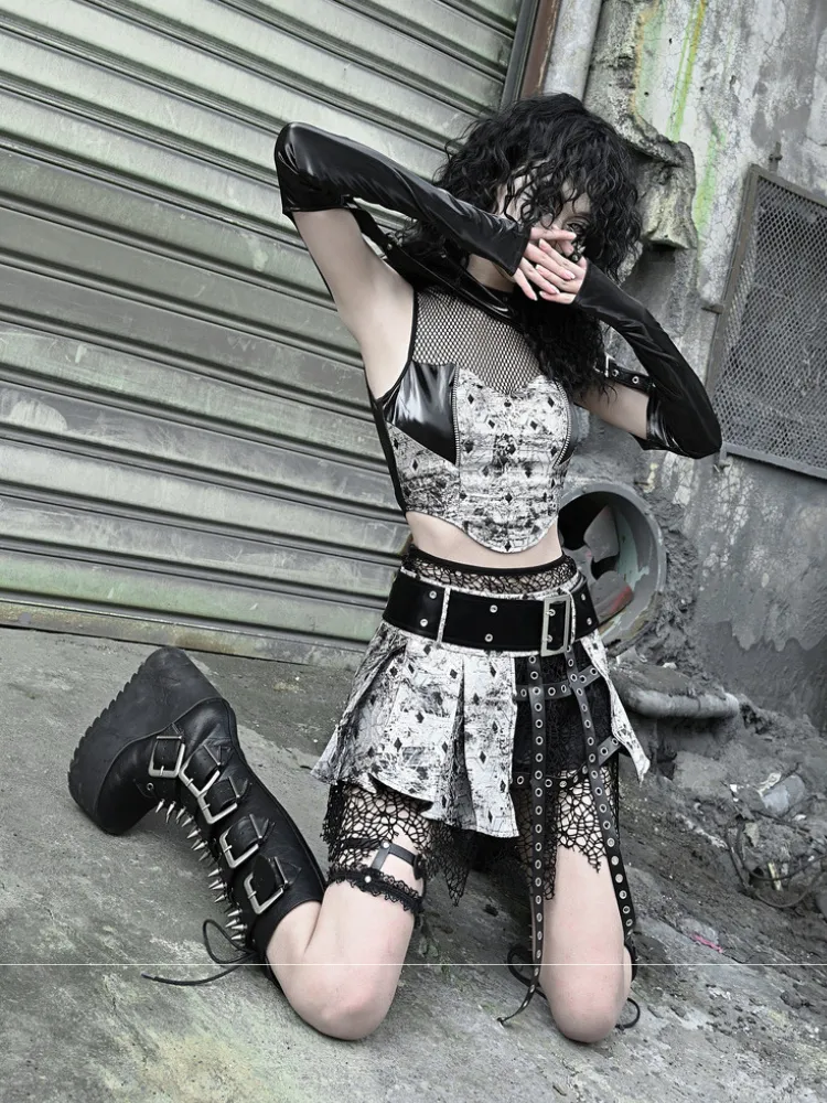 Pleated Gothic Short Skirt【s0000001025】