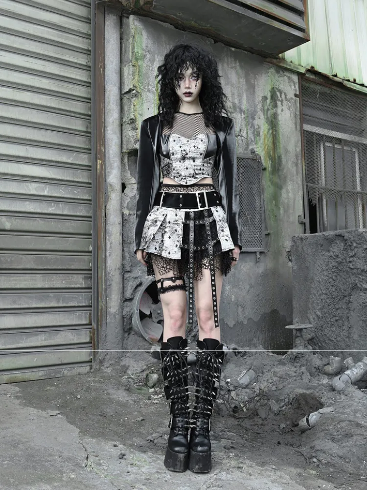 Pleated Gothic Short Skirt【s0000001025】