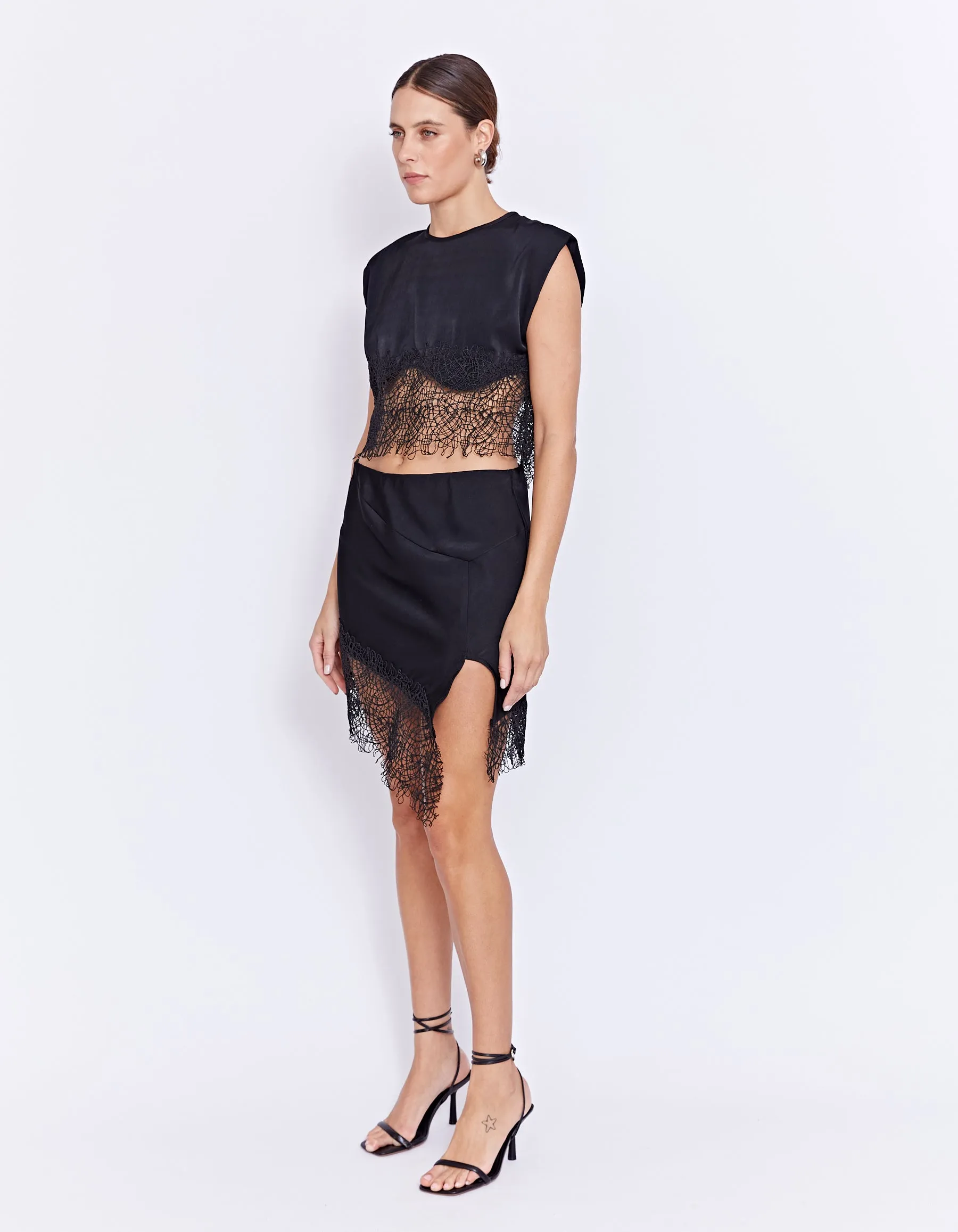 SIREN LACE SKIRT | BLACK