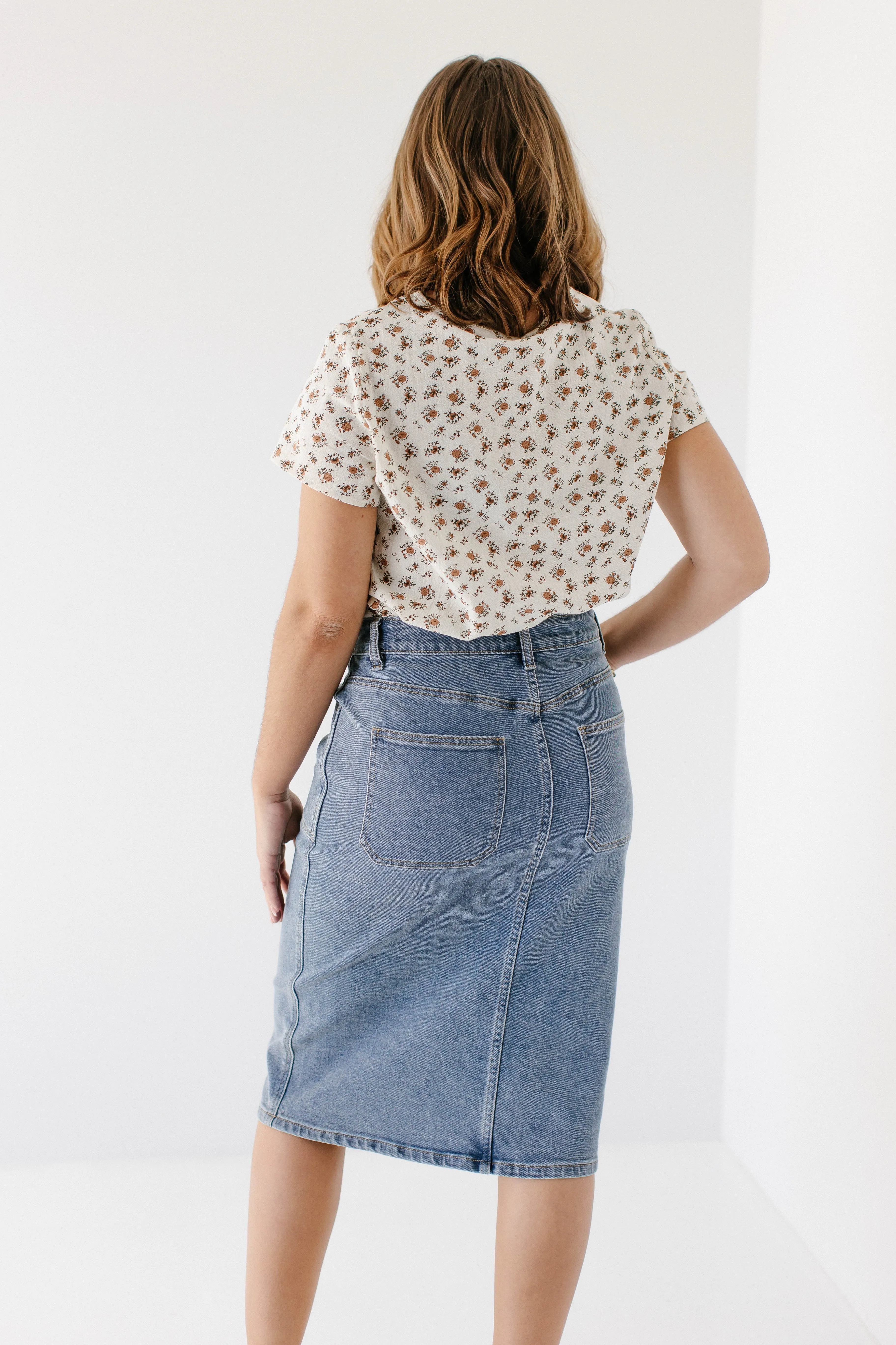 'Sonya' Patch Pocket Stretch Denim Skirt