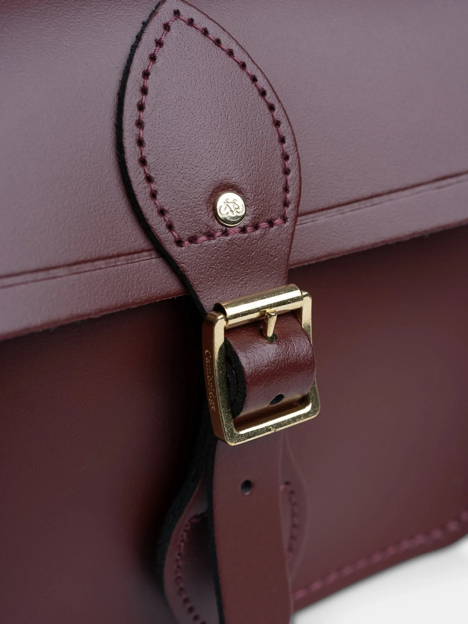The Traveller -  Oxblood