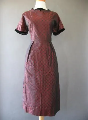 Women's Vintage 50s Dress Red Flocked Sharkskin Taffeta Cocktail Party Medium VFG