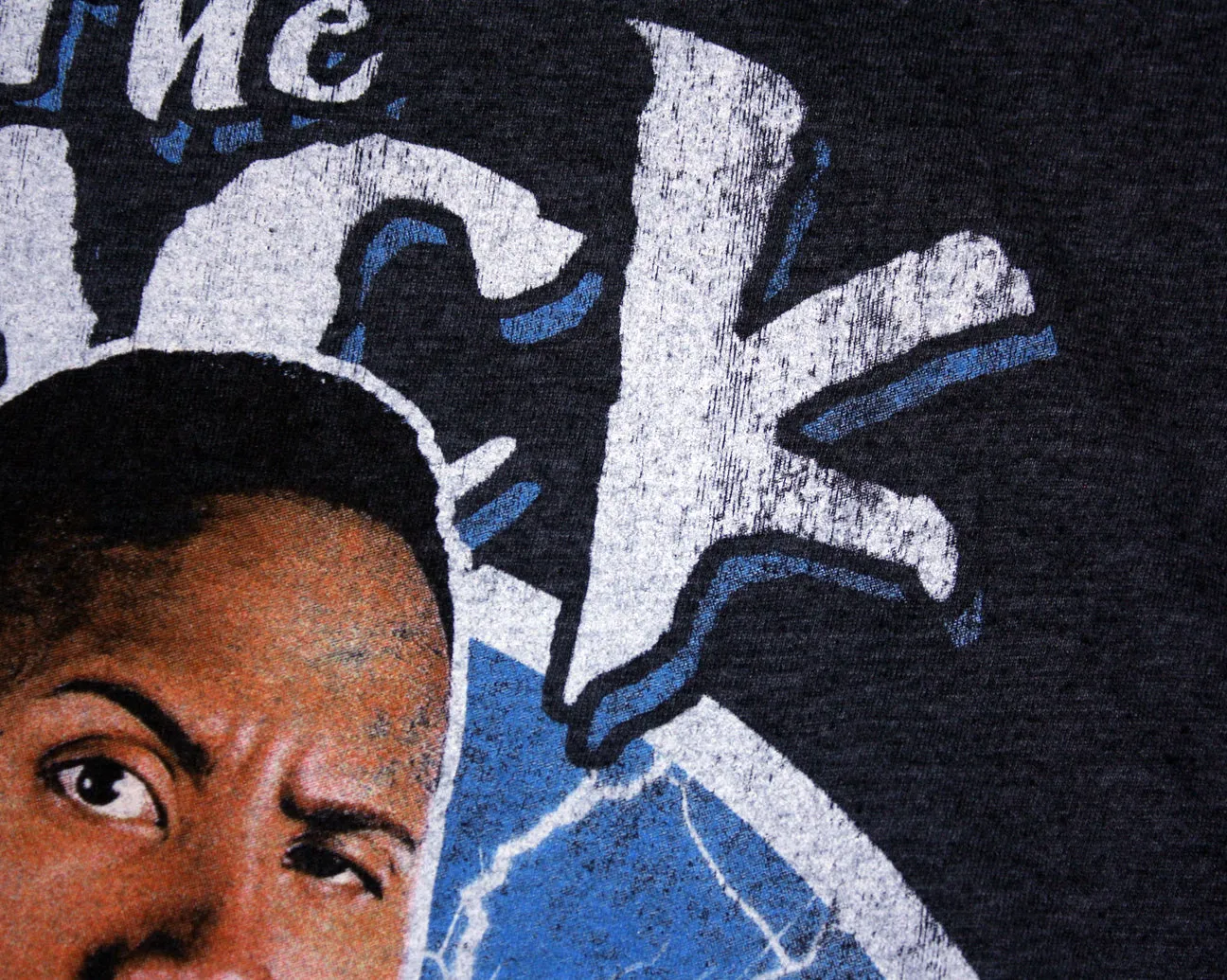 WWE THE ROCK PHOTO GRAY T-SHIRT MEDIUM